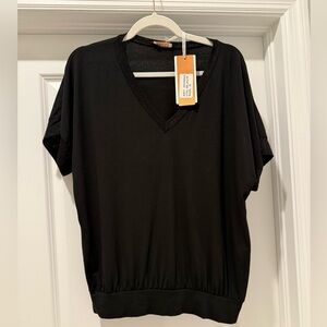 SUZY D London manufactured in Italy women’s blouse size S - NWT - black